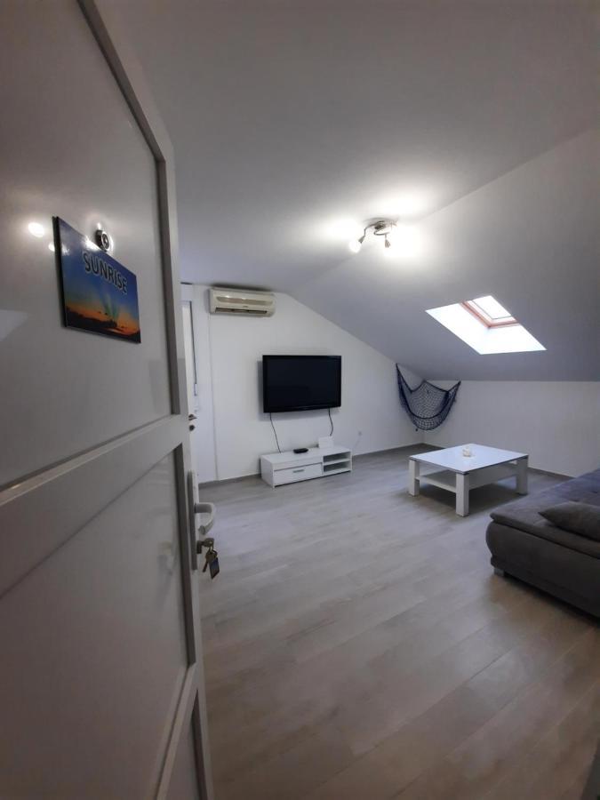 Apartments Luna Zadar Ngoại thất bức ảnh