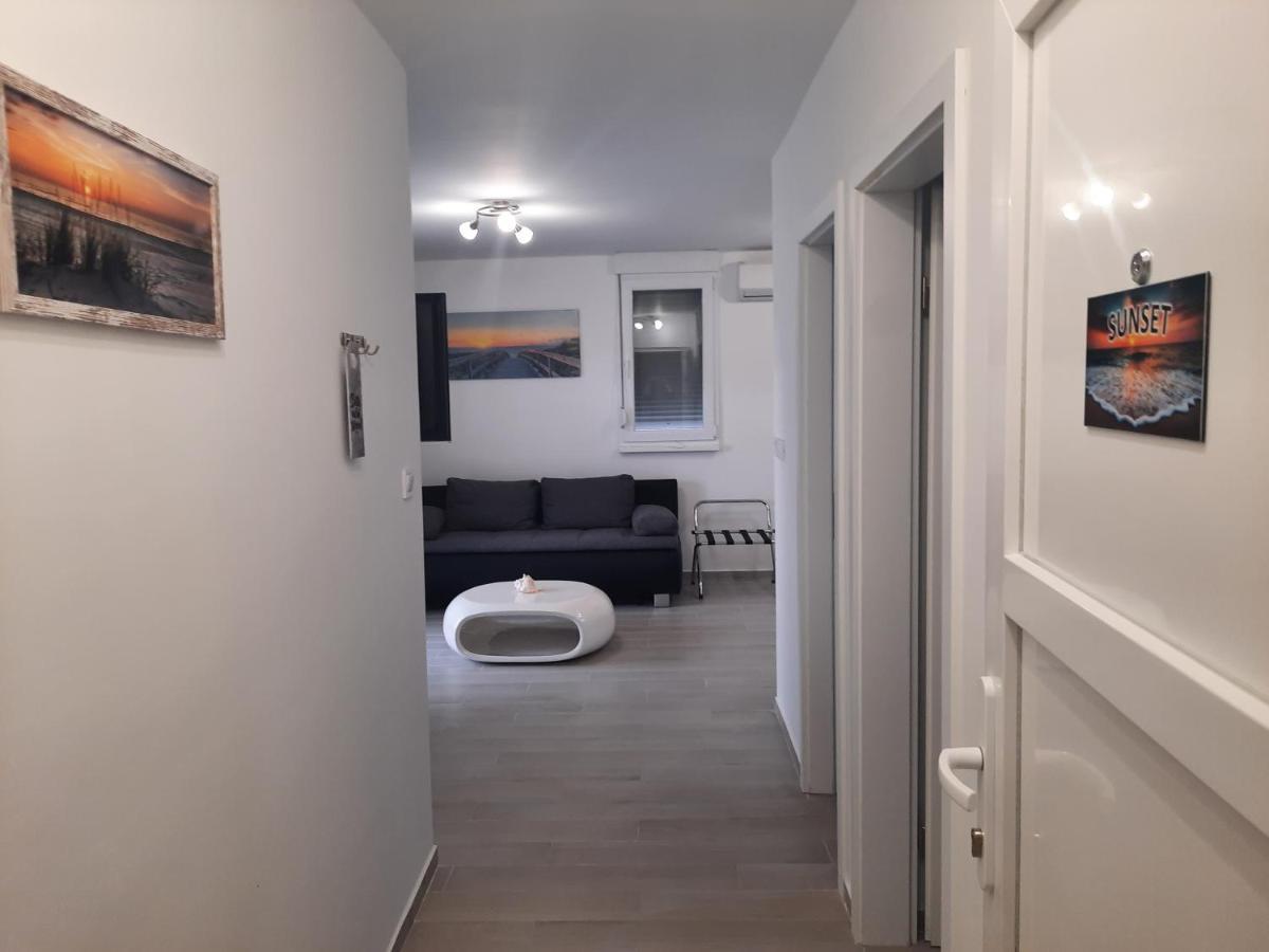 Apartments Luna Zadar Ngoại thất bức ảnh
